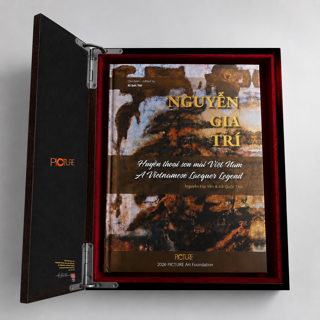Ấn phẩm COLLECTOR’S EDITION - Ảnh 2